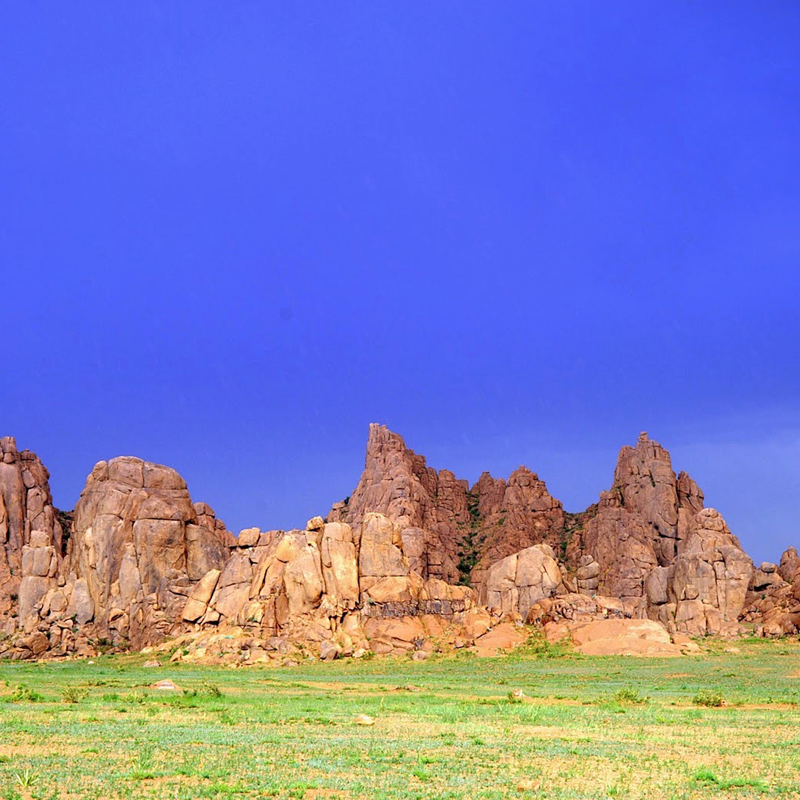 <span> Day 2 </span> Stone of Small Land 266 km /Dundgobi Province/